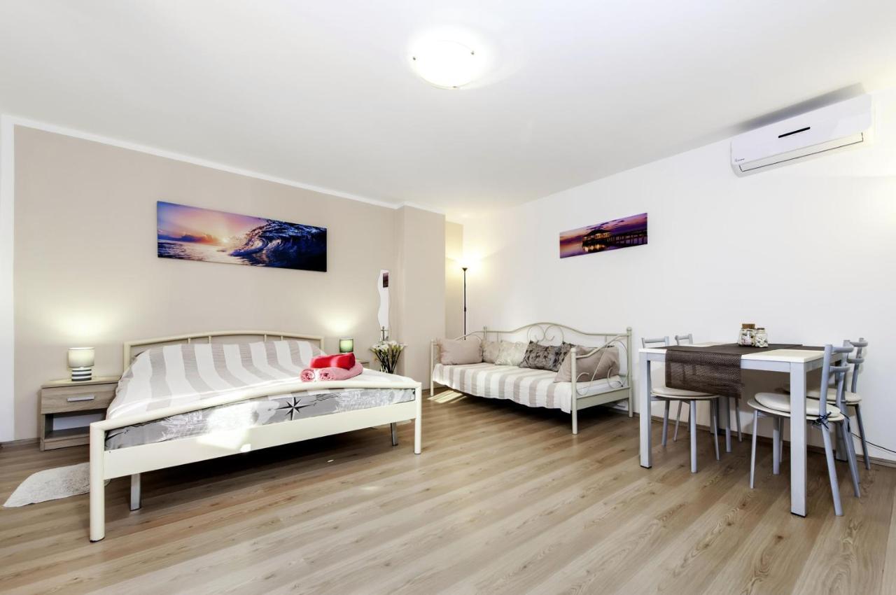 Studio Sony Rovinj Bagian luar foto